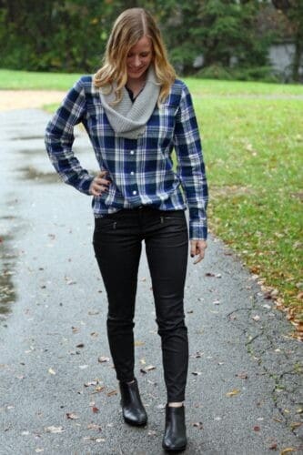 ↓ 9 – Flannel Look for College