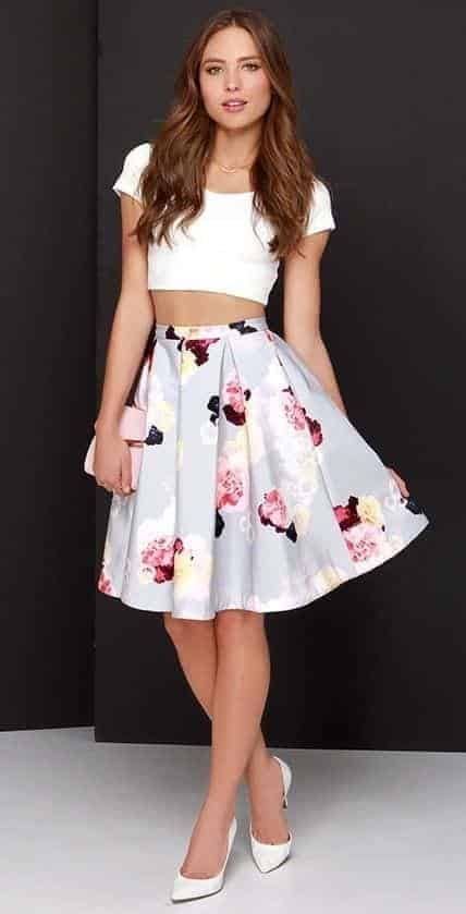 #6 – Crop Top With Skirt For Semi Formal Look