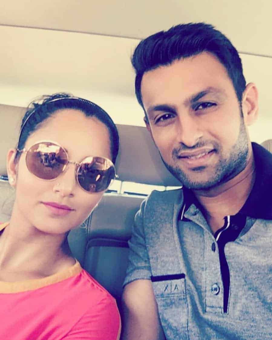 ↓10 – Shoaib Malik And Sania Mirza