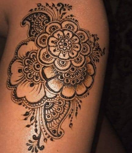 ↓ 1 – Full Leg Henna