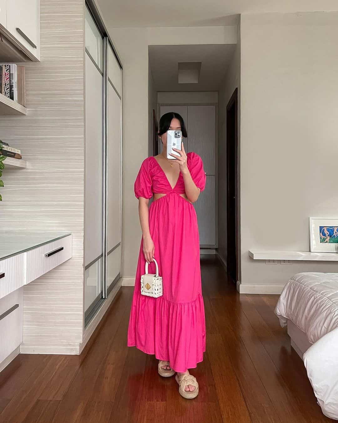 11 – Inspiration of the Year, V-Neck Long Dress