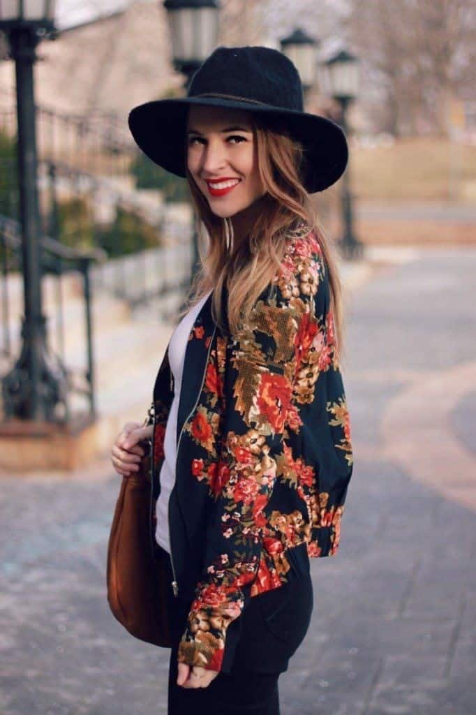 #5- Floral Jacket Outfits