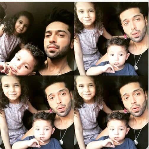 ↓7 – Fahad Mustafa With Wife