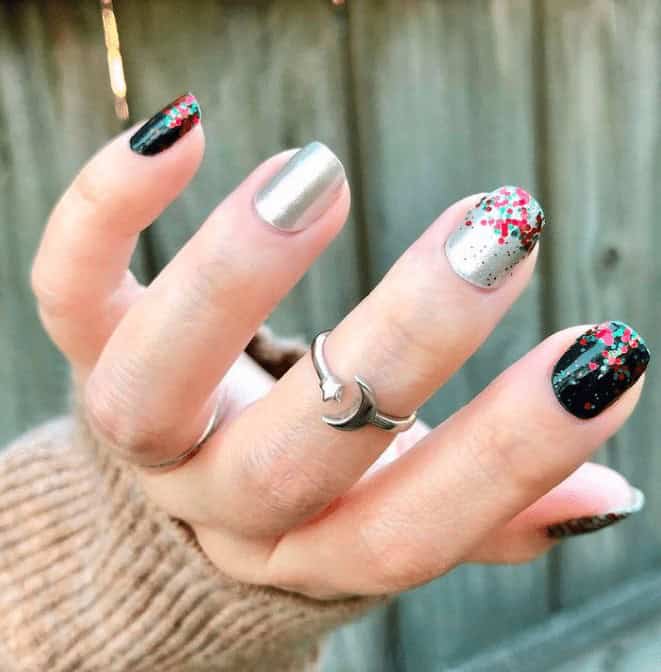 15 – Black & Silver Nails