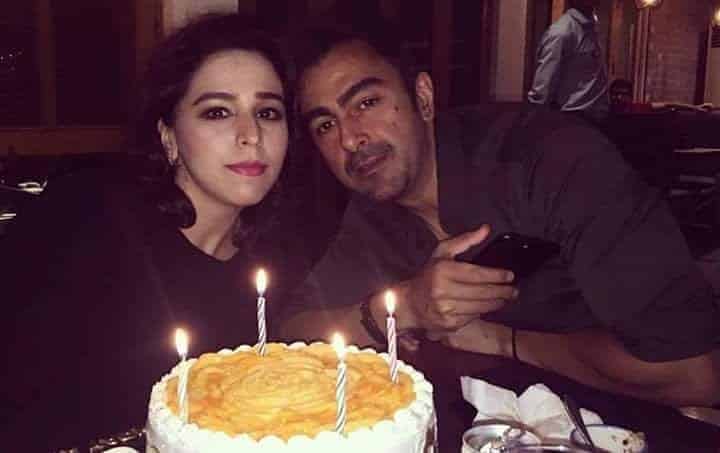 ↓24 – Shaan Shahid And Amina Shaan Shahid