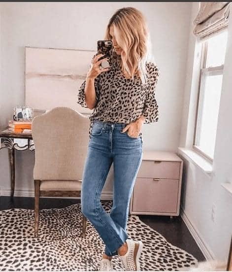 ↓ 5. Patterned Tops with Jeans