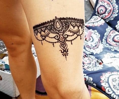 ↓ 1 – Full Leg Henna