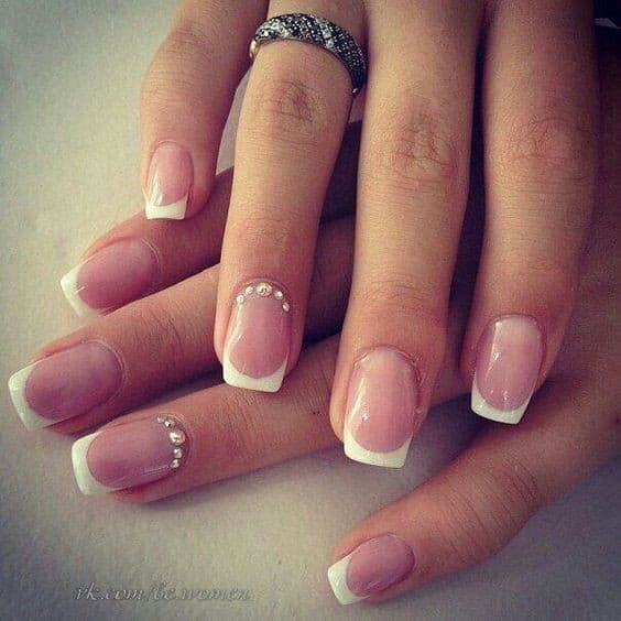 22 – Nail Art On A Basic French Manicure