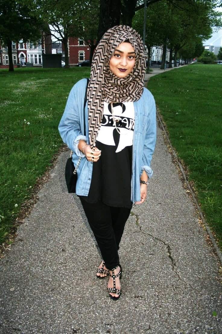 ↓ 8 – What Outfit To Wear In Winter With Hijab To Look Tall