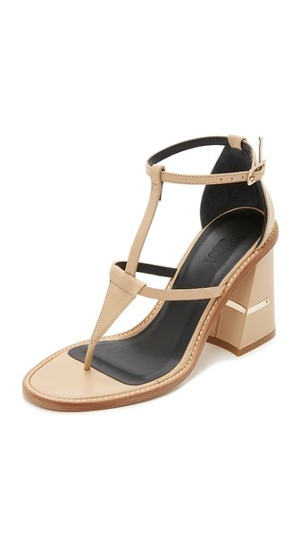 ↓ 6 – With Geometric Heels