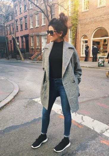 14 – Grey Wool Coat With Classic Blue Skinny Jeans