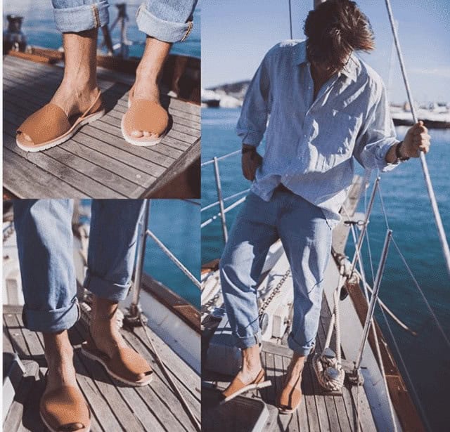 ↓ 9 – How to Wear Jeans on the Deck?