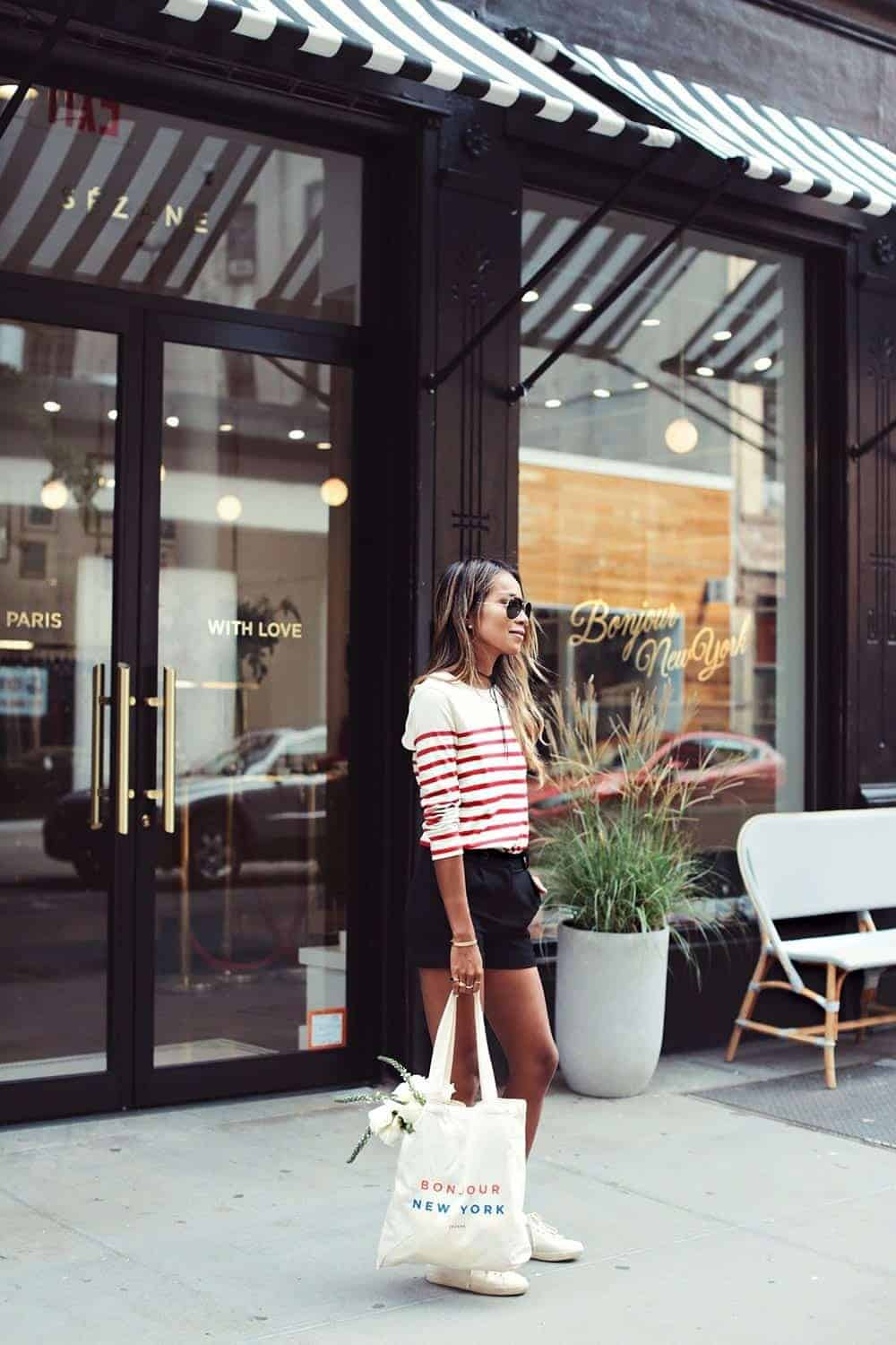 ↓ 11 – How to Wear Stripes in Fall