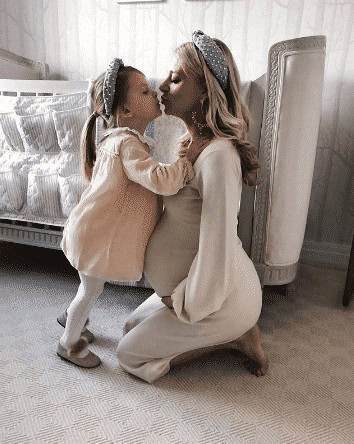 ↓ 6 – Matching Mother-Daughter Headbands