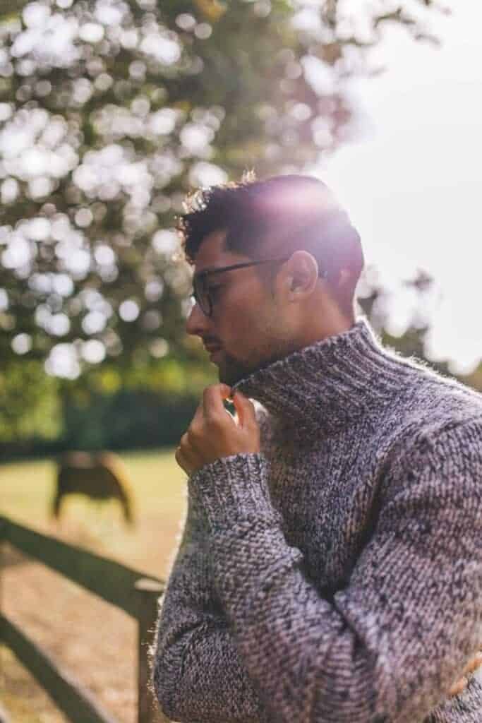 ↓ 20 – Woolen Roll Neck