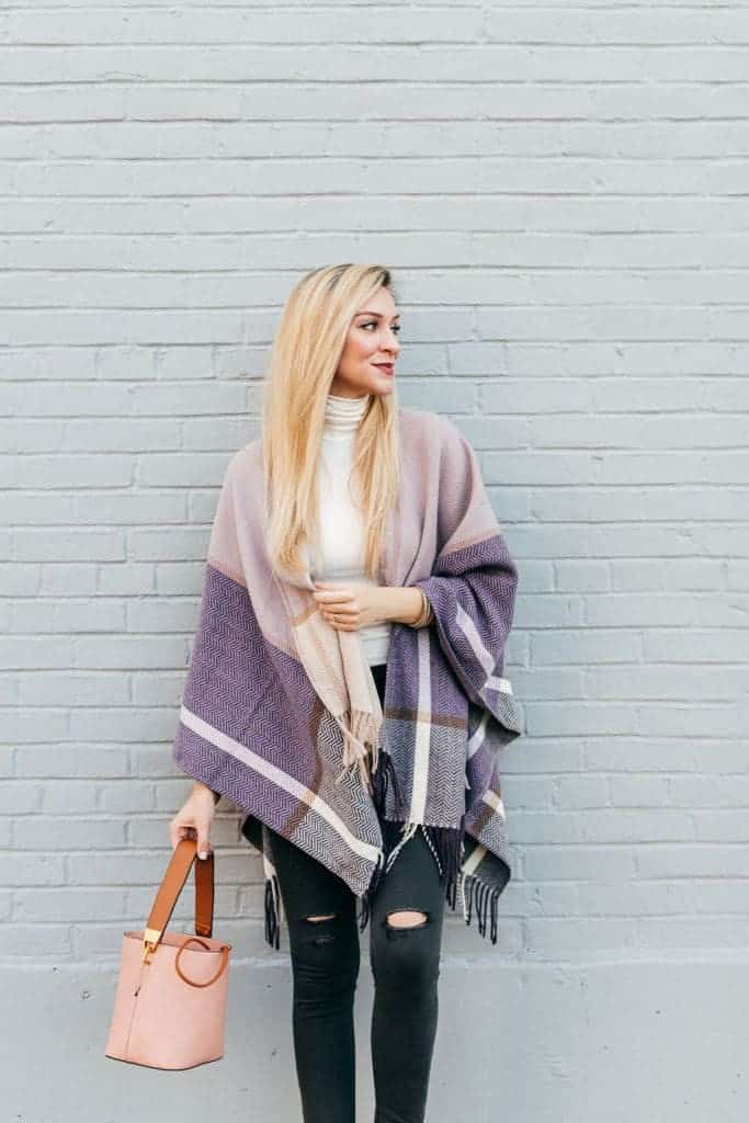 7 – Pair Your Plaid Poncho With A White Turtleneck And Black Jeans