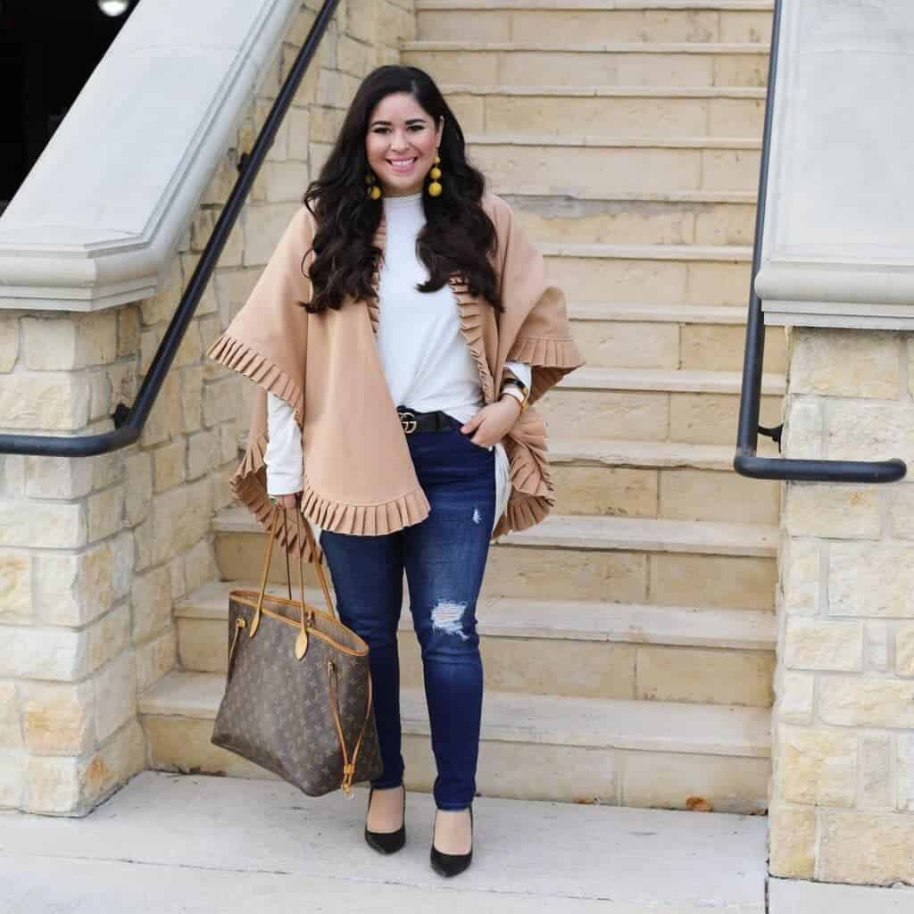 4 – Add A Cape Over A Basic T-Shirt And Jeans