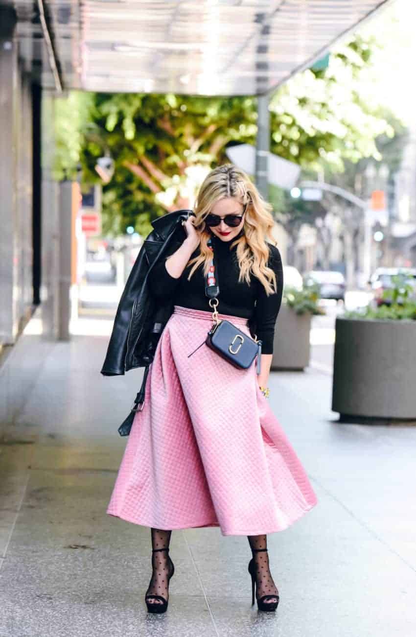 05 – Style a Midi Skater Skirt for Winter by Mixing Pastel & Darker Shades