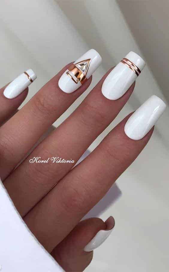 13 – White Nails With Gold Stripes