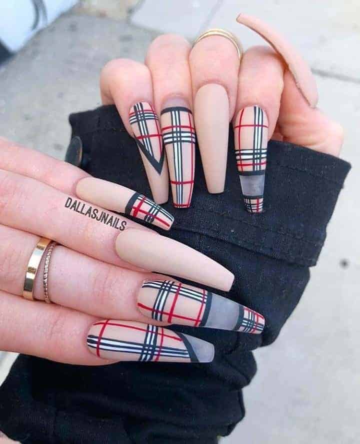 ↓ 14. Burberry Nails