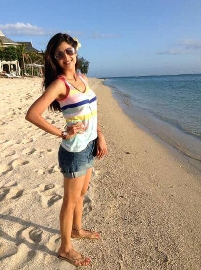 ↓ 12 – Shilpa Shetty In Cute Beachwear