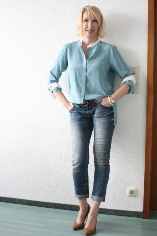 ↓ 2 – Vintage Wash Jeans