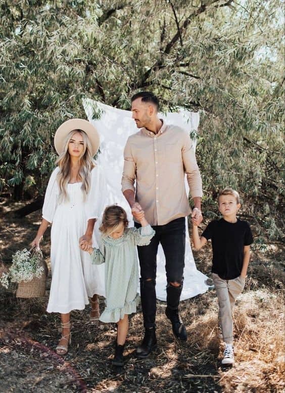 30 – The Perfect Family Outfits