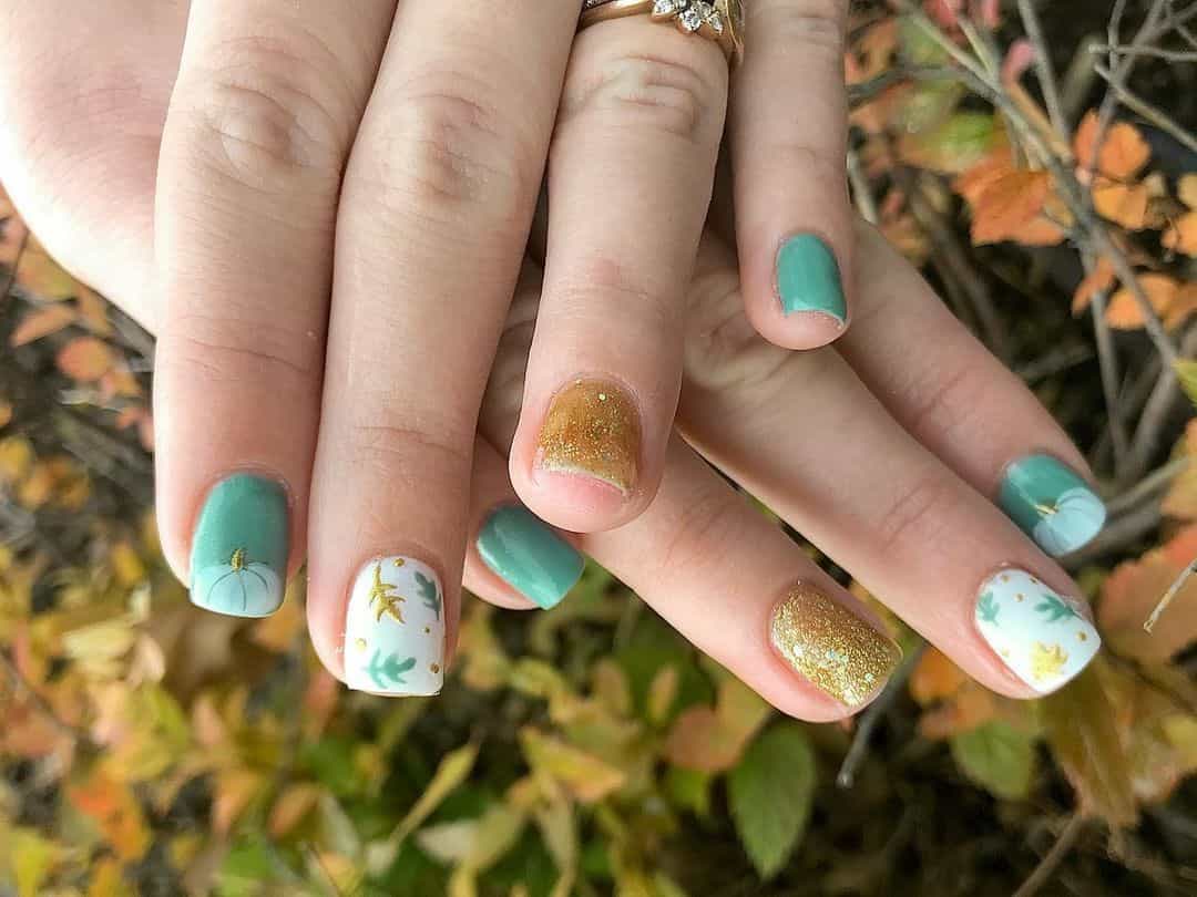 6 – Mint Green For Short Nails