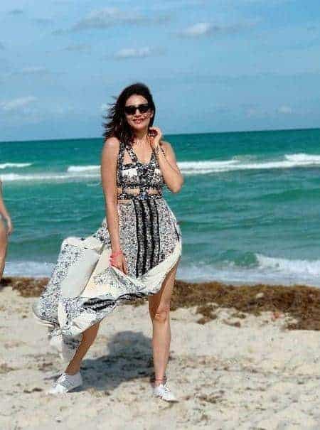 ↓ 34 – Karishma Tanna’s Beach Outfit