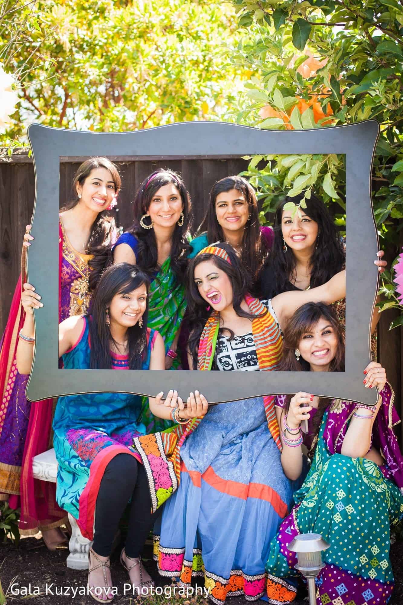 ↓ 3 – Celebrating Bridal Shower in Desi Style