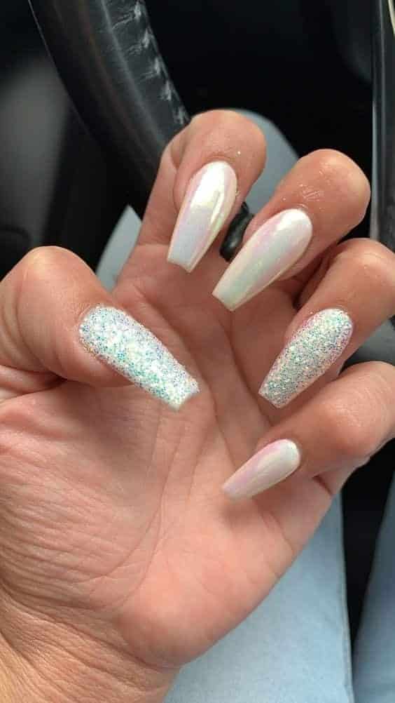 Glittery White Nail Art