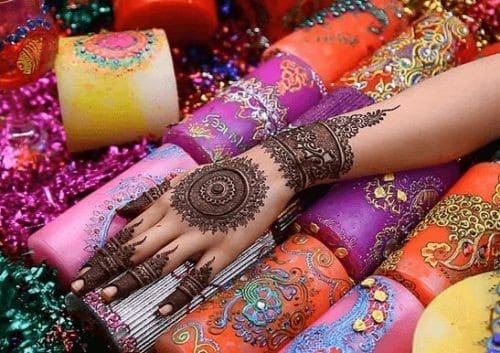 ↓ 35 – Vibrant Henna