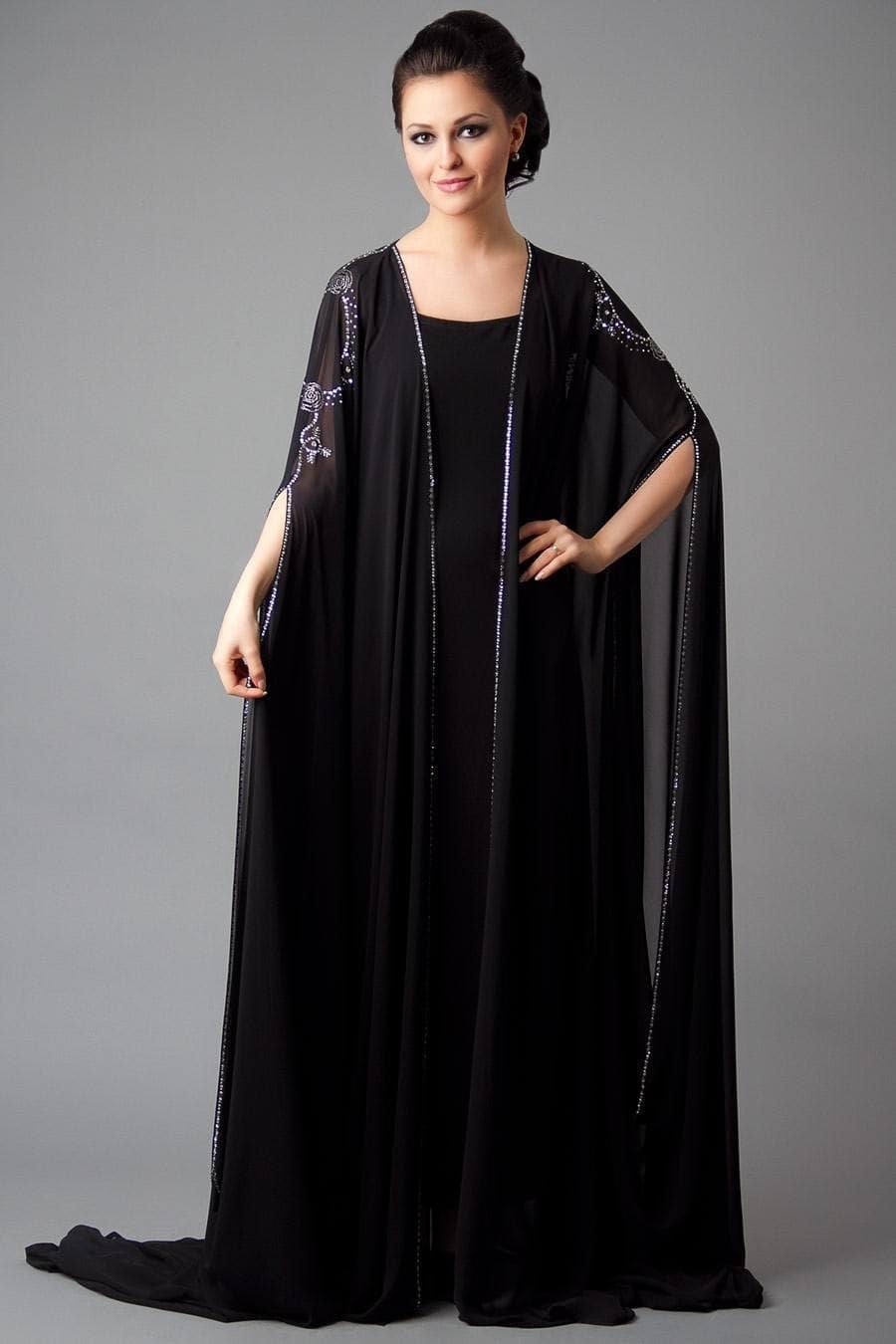 ↓ 10 – Embellished Abayas