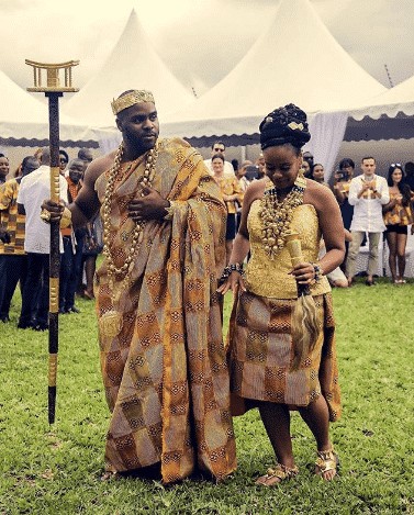 ↓ 20 – Traditional Ghanian Bride