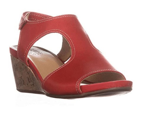 ↓ 4. Comfortable Red Wedge Heels