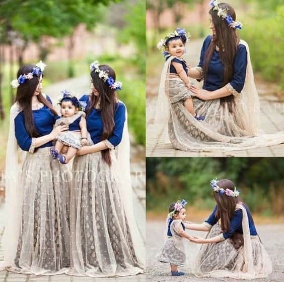 ↓ 11 – Mommy and Princess Glamorous Dress-up