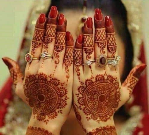 37 –  Round Bridal Mehndi