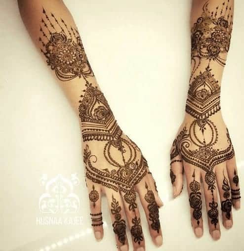 ↓ 1 – Resplendent Henna