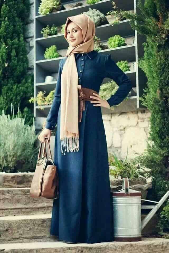 ↓ 9 – Modern Hijab Looks For Office Going Women