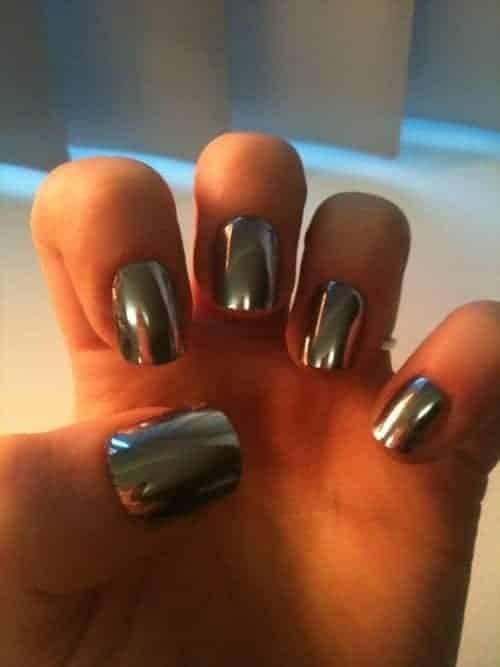 20 – Short Metallic Nails