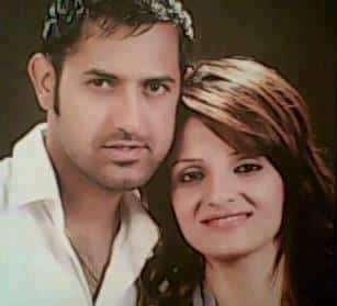 ↓ 3. Gippy Grewal and Ravneet Kaur Grewal