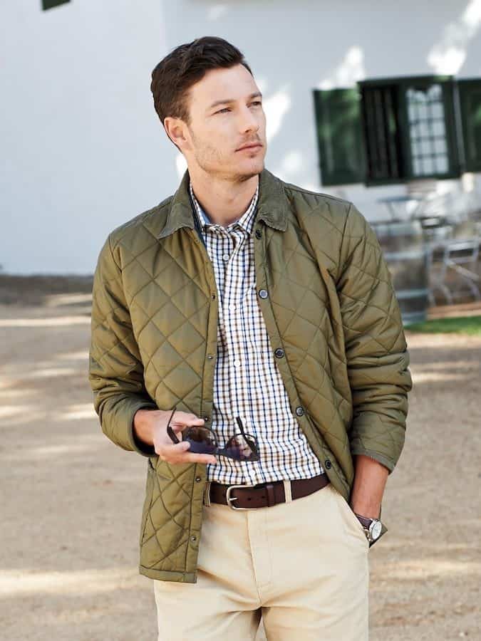 ↓ 19 – Green Quilted Jacket Outfit