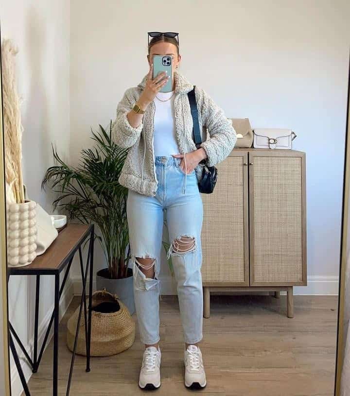 17 – Ripped Jeans And White Top With Sneakers And Plain Jacket