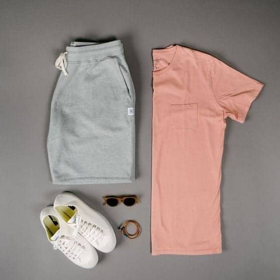 ↓ 1 – Pink T-Shirt with Grey Shorts