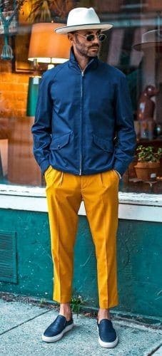 ↓ 36 – Yellow Pants As A Winter Wardrobe