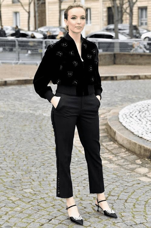 ↓ 28 – Jodie Comer in Embellished Bomber & Capris