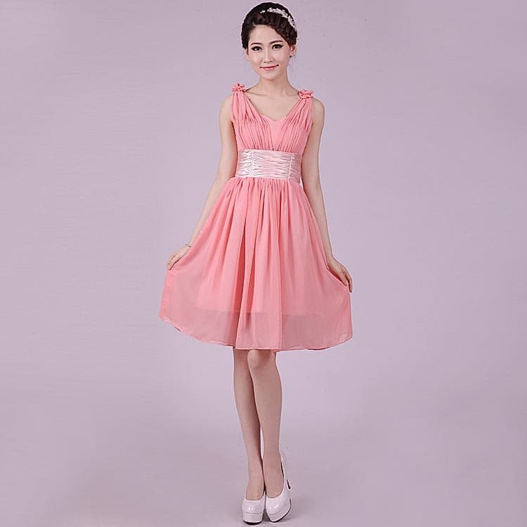 ↓ 17 – Girly Dresses