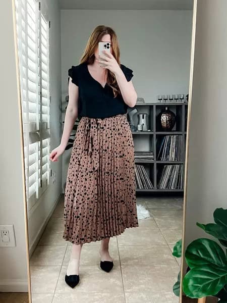 3 – Printed Pleated Skirt With Classic Black Heels