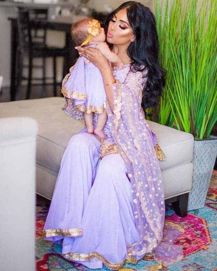 ↓ 24 – Eid Function’s Attire For Mother And Daughter