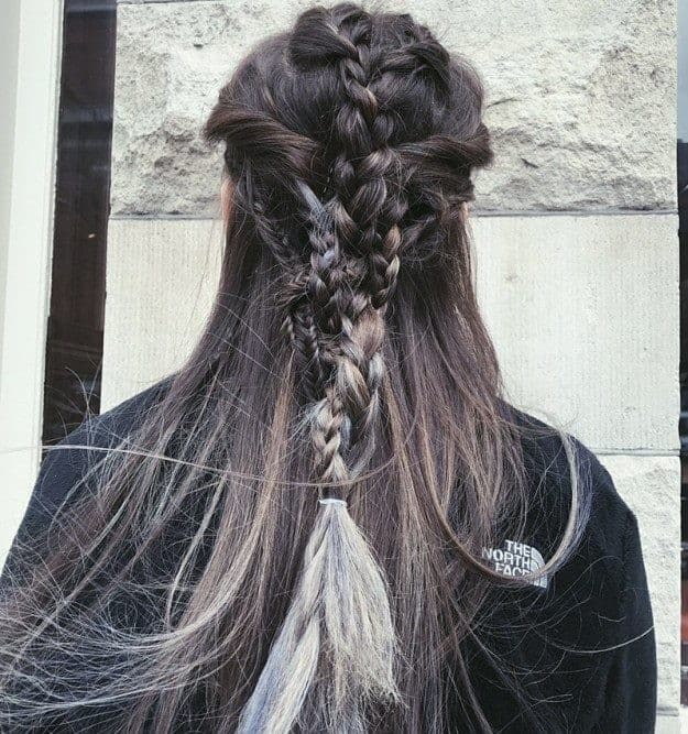 ↓ 11 – Twirl Grunge Braids